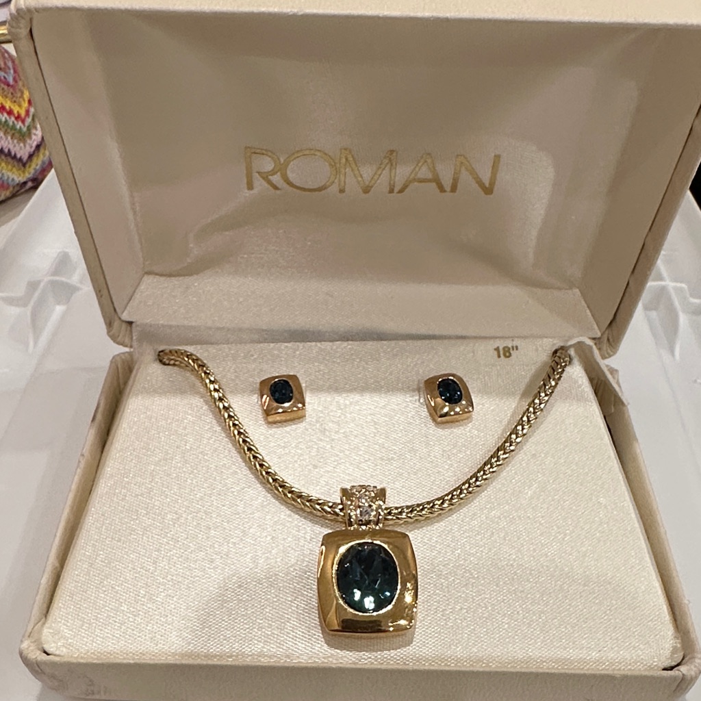 Roman Gold And Blue Jewelry Set